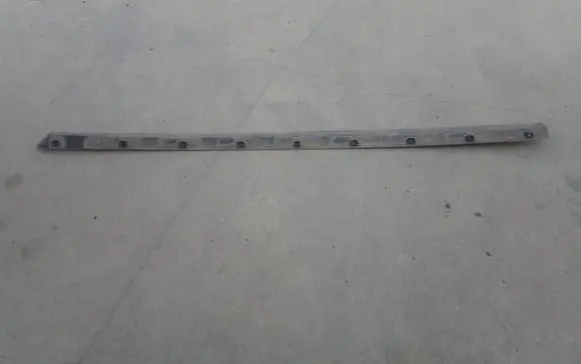 Toyota Auris E180 Sill