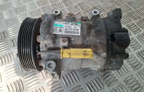 Peugeot 508 Air conditioning (A/C) compressor (pump) 9671216780
