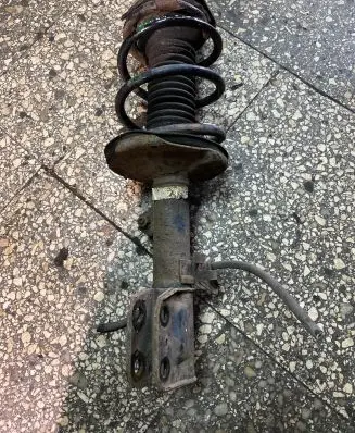 Toyota Corolla Verso AR10 Front shock absorber/damper