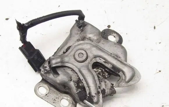 Suzuki Ignis Engine bonnet/hood lock/latch loop/hook 
