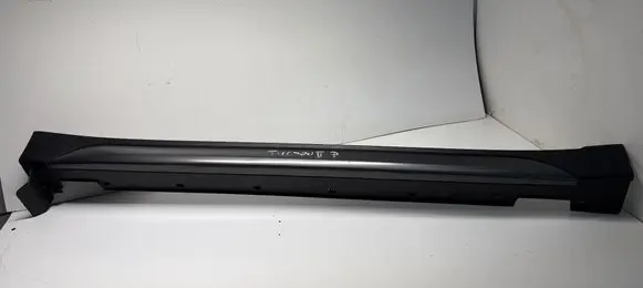 Hyundai Tucson TL Side skirt front trim 87754D7100