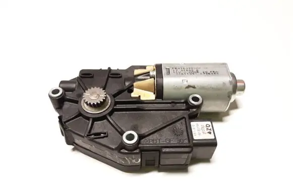 Nissan Murano Z50 Sunroof motor/actuator N21V40 5A1888 FR016035OA