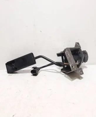 Audi A6 S6 C4 4A Accelerator throttle pedal 4A1721507