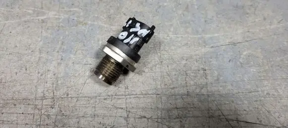 Renault Scenic II - Grand scenic II Fuel pressure sensor H8200391398