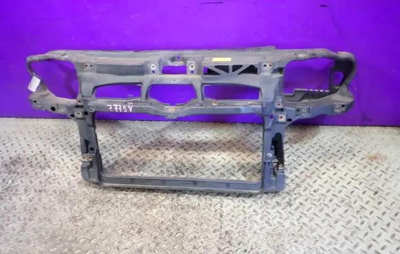 Volkswagen Golf IV Front piece kit 1J0805594