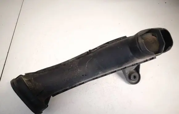Skoda Octavia Mk1 (1U) Air intake hose/pipe 1j0129609b