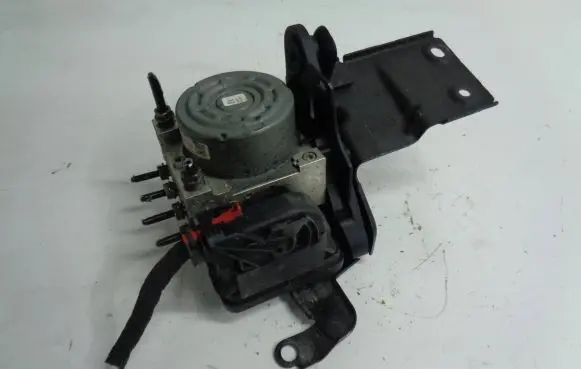 Seat Leon (5F) ABS Pump 3Q0907379T 3Q0907379C