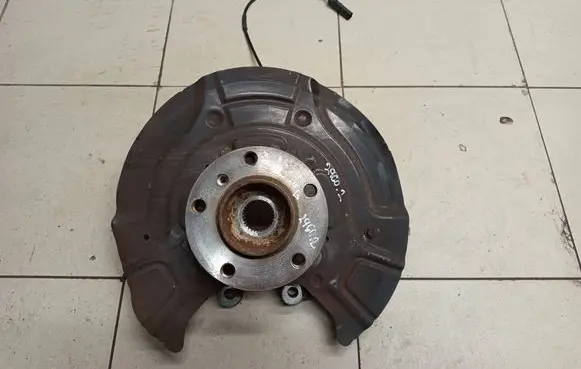 BMW X4 F26 Rear wheel hub spindle/knuckle 