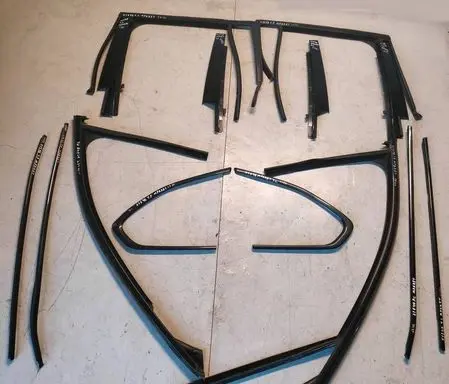 BMW X1 F48 F49 Door glass rail