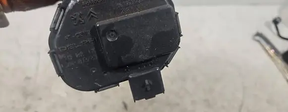 Peugeot Expert Throttle valve 9673534480 28275019