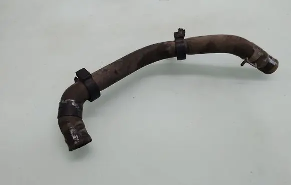 Toyota Land Cruiser (J120) Engine coolant pipe/hose