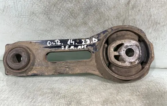 Mitsubishi Outlander Engine mount bracket 1092a188