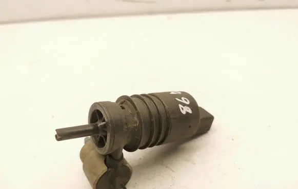 Audi A4 S4 B5 8D Windscreen/windshield washer pump