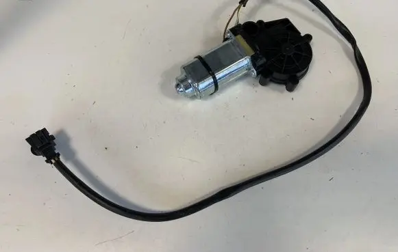Audi A6 S6 C7 4G Curtain motor 