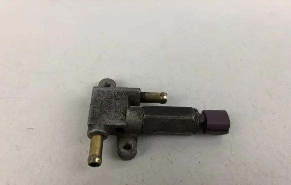 Subaru Outback Idle control valve (regulator) 16632AA001