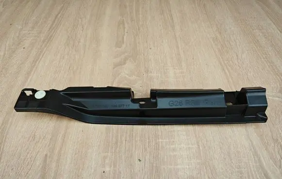 BMW 4 G22 G23 G24 G26 Sill supporting ledge 8737090