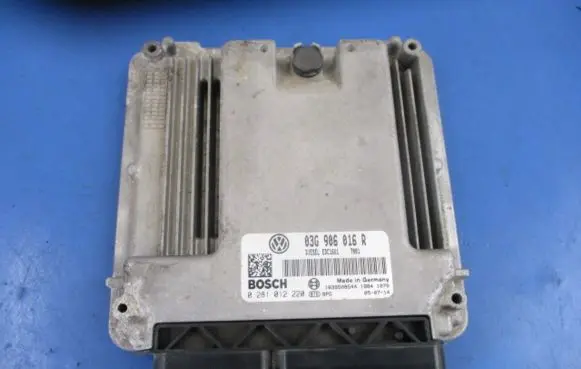 Volkswagen Golf IV Engine control unit/module ECU 03G906016R
