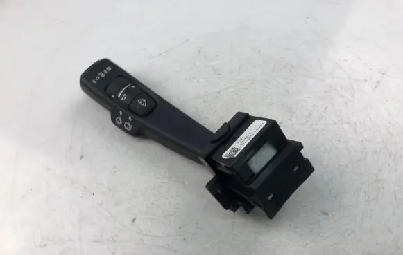 Volvo V40 Indicator stalk 31456042