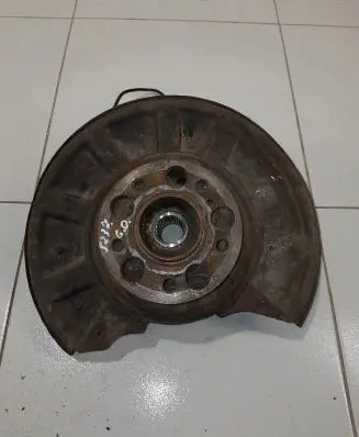 Mercedes-Benz E W212 Rear wheel hub NOCODE