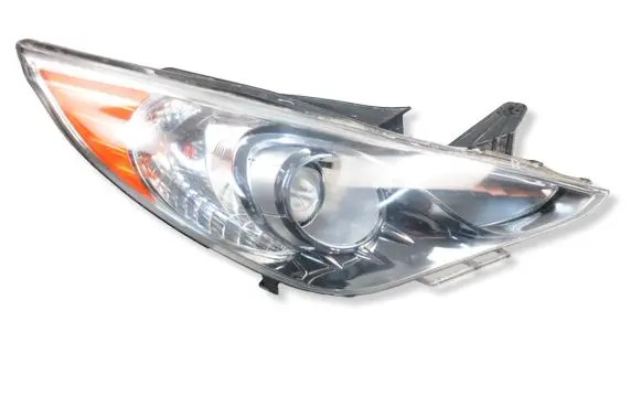 Hyundai Sonata Headlight/headlamp 