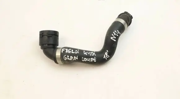 BMW 4 F36 Gran coupe Engine coolant pipe/hose 8611277