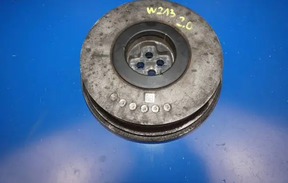 Mercedes-Benz E W213 Crankshaft pulley A6540300003