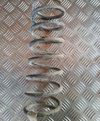 Ford Mondeo MK II Rear coil spring