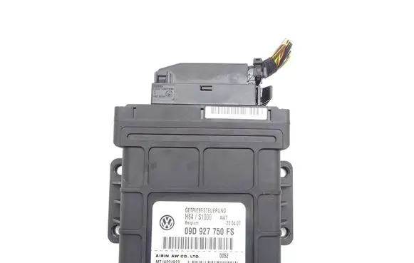 Audi Q7 4L Torque split ecu control unit/module 09D927750FS
