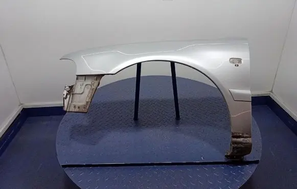 Audi A4 S4 B6 8E 8H Fender