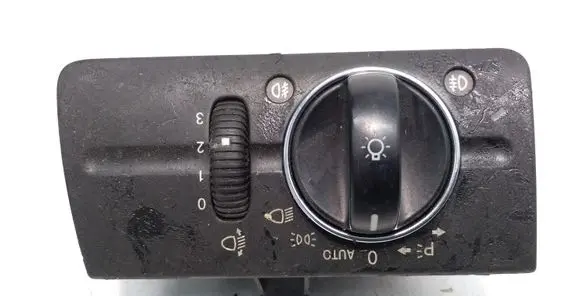 Mercedes-Benz E W211 Light switch 2115450304