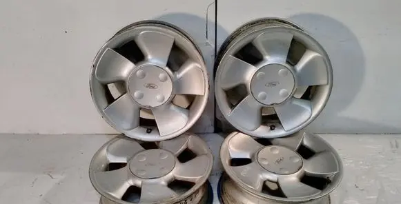 Ford Puma R15 alloy rim V97FBCA