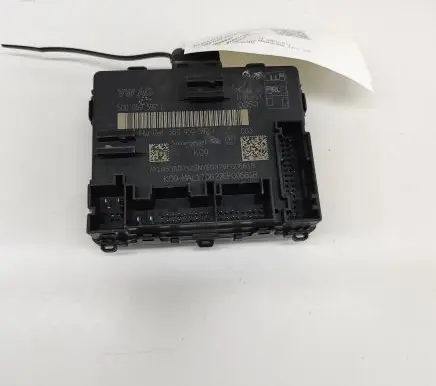 Volkswagen Golf VIII Door control unit/module 5Q0959592L 5Q0959592F