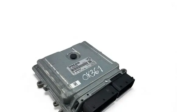 Volvo XC60 Engine control unit/module ECU 31392982 0281030782