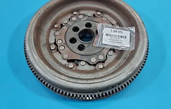 Volkswagen PASSAT B7 Dual mass flywheel 03L105266AK IMPRK1589075