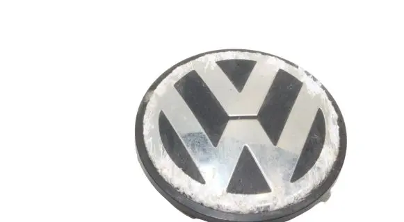 Volkswagen PASSAT B6 R20 wheel hub/cap/trim 3B7601171