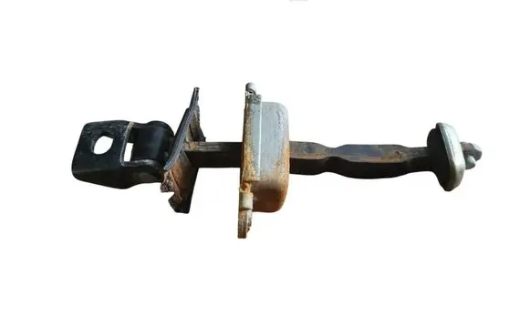 Skoda Octavia Mk2 (1Z) Rear door check strap stopper