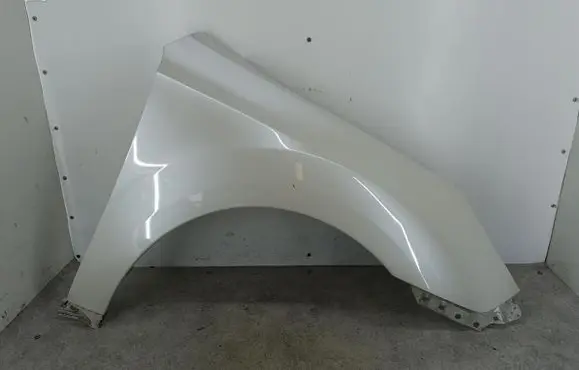 Subaru Legacy Fender 37J