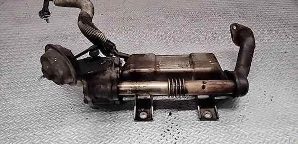 Toyota Avensis T250 EGR valve cooler 256800R02000 13063850001