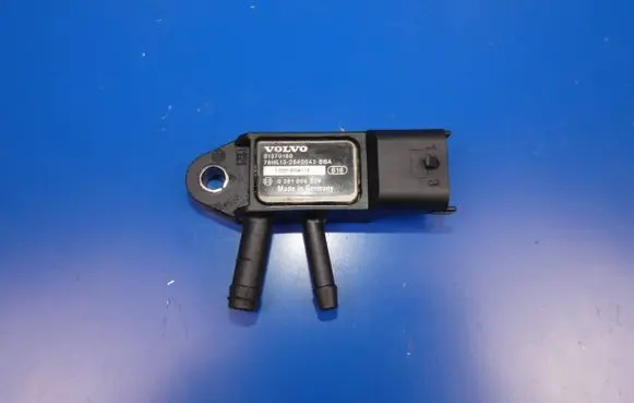 Volvo S90, V90 Exhaust gas pressure sensor 31370160 0281006329 170218T0411E