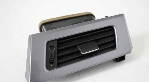 BMW 5 E60 E61 Dashboard air vent grill cover trim 6949303