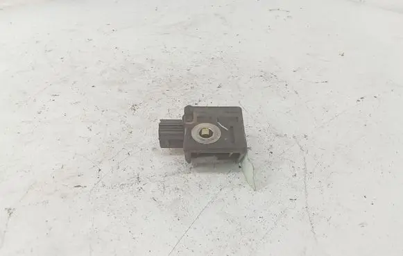 Honda FR-V Airbag deployment crash/impact sensor 77970SFEB110M2