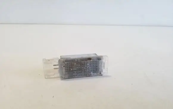 Volkswagen Touareg I Other interior light 7L0947415