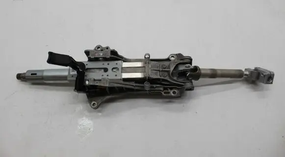 Mercedes-Benz CLA C117 X117 W117 Steering wheel axle A2464600409