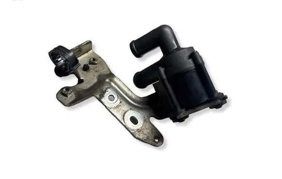 Volvo XC60 Electric auxiliary coolant/water pump 31686005