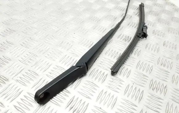 Audi A1 Front wiper blade arm 8X2955407