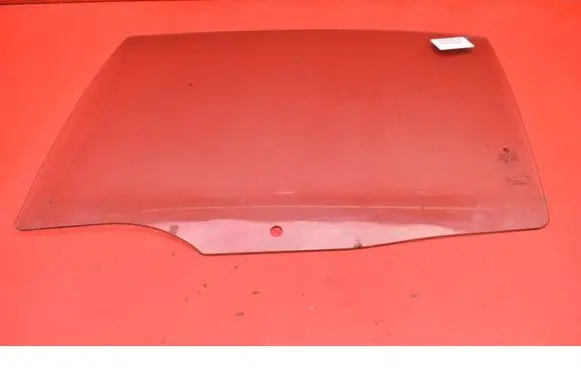 Skoda Octavia Mk3 (5E) Rear door window glass