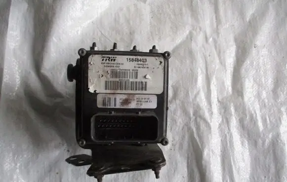 Peugeot 407 ABS Pump 15848404