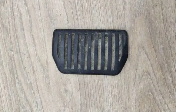 Volvo XC70 Brake pedal 6G922457BA CT8UC