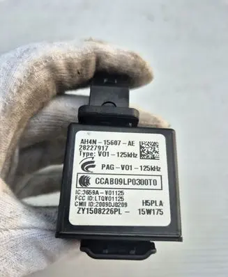 Volvo V40 Ignition lock AH4N15607AE
