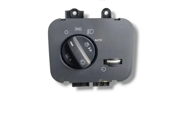 Land Rover Discovery 3 - LR3 Light switch YUD501220PVJ